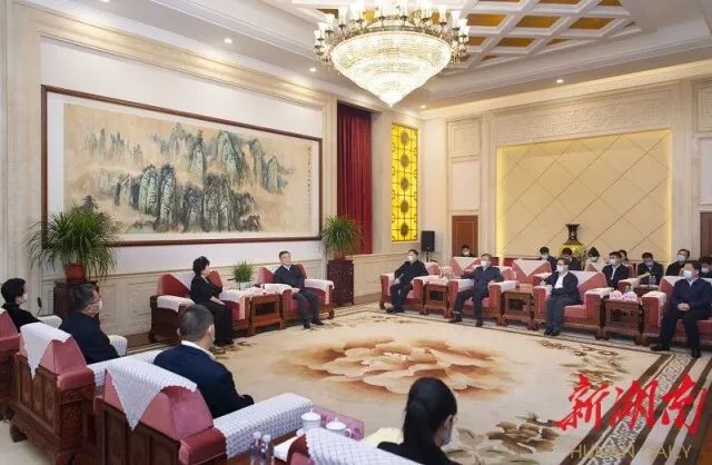 湖南省委书记张庆伟会见全国政法队伍教育整顿中央第十督导组组长裘援平